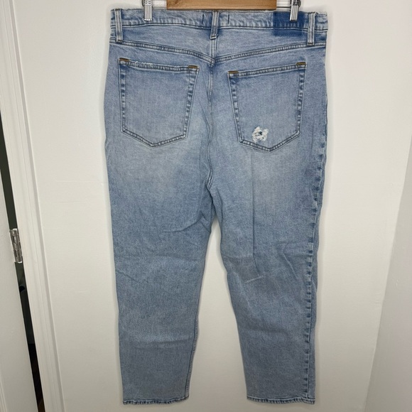 ABERCROMBIE The Ankle Straight Curve Love Ultra High Rise Jeans - Picture 5 of 6